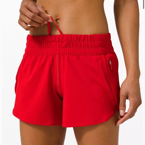 Lululemon athletics Tracker Short - size 6 - Picture 1 of 6